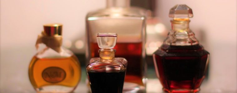 Винтажная парфюмерия: идеальный подарок к любому празднику